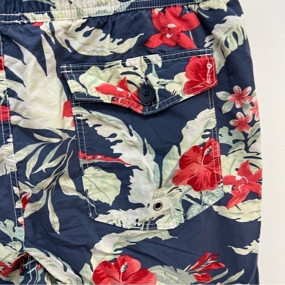 MENS floral swim trunks - Picture 3 of 9